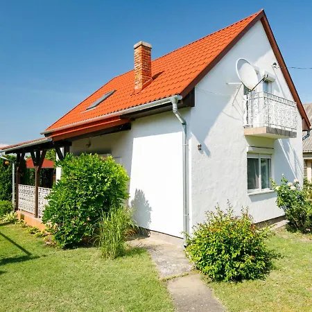 Holiday home Pergola By Interhome Balatonmariafurdo