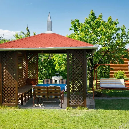 Dom wakacyjny Pergola By Interhome *
