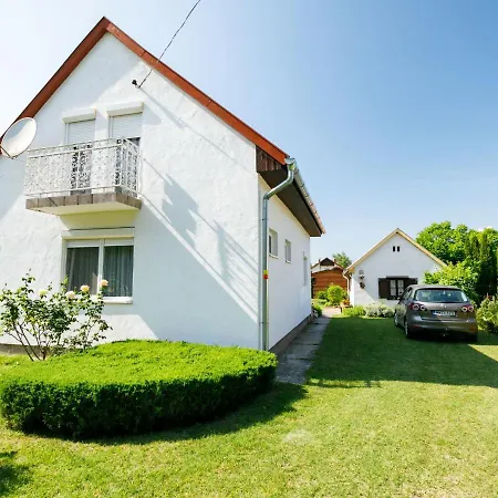 Pergola By Interhome Case de vacanță *