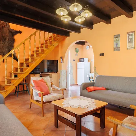 Pergola By Interhome Case de vacanță